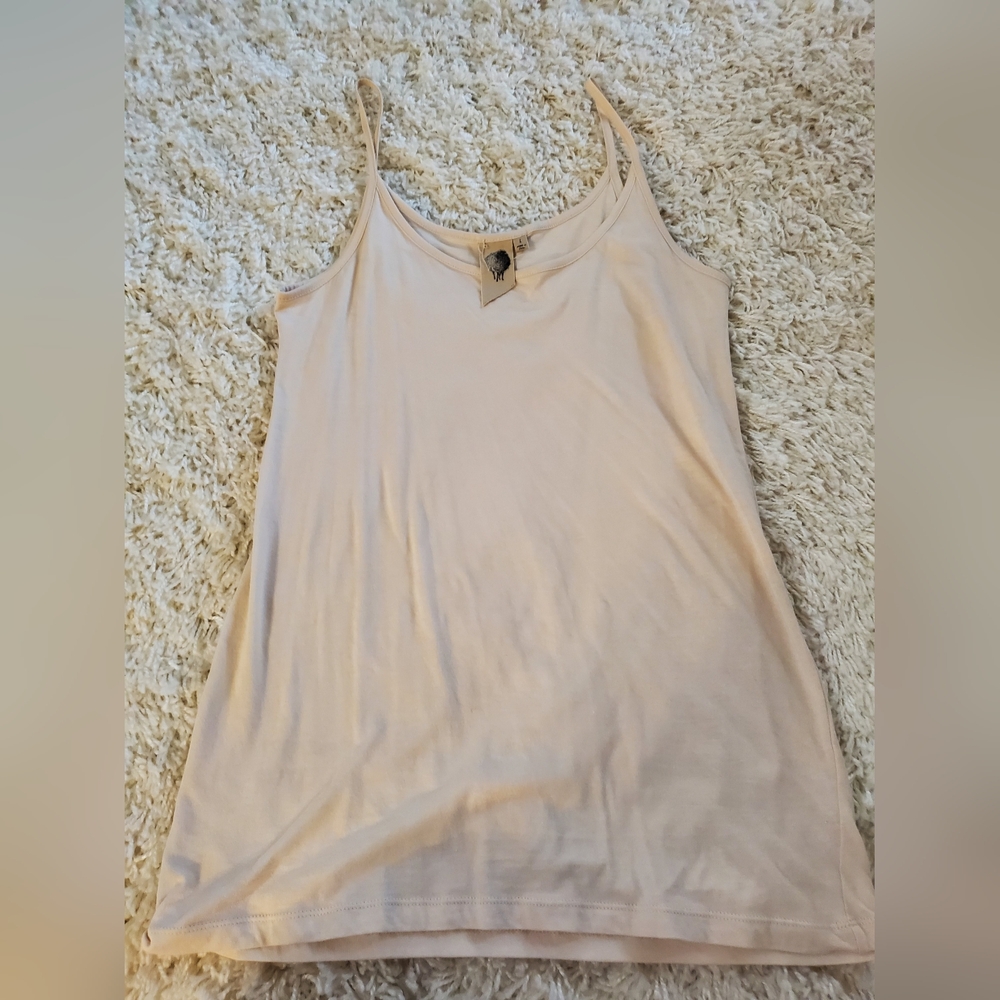 Layering Tank‎